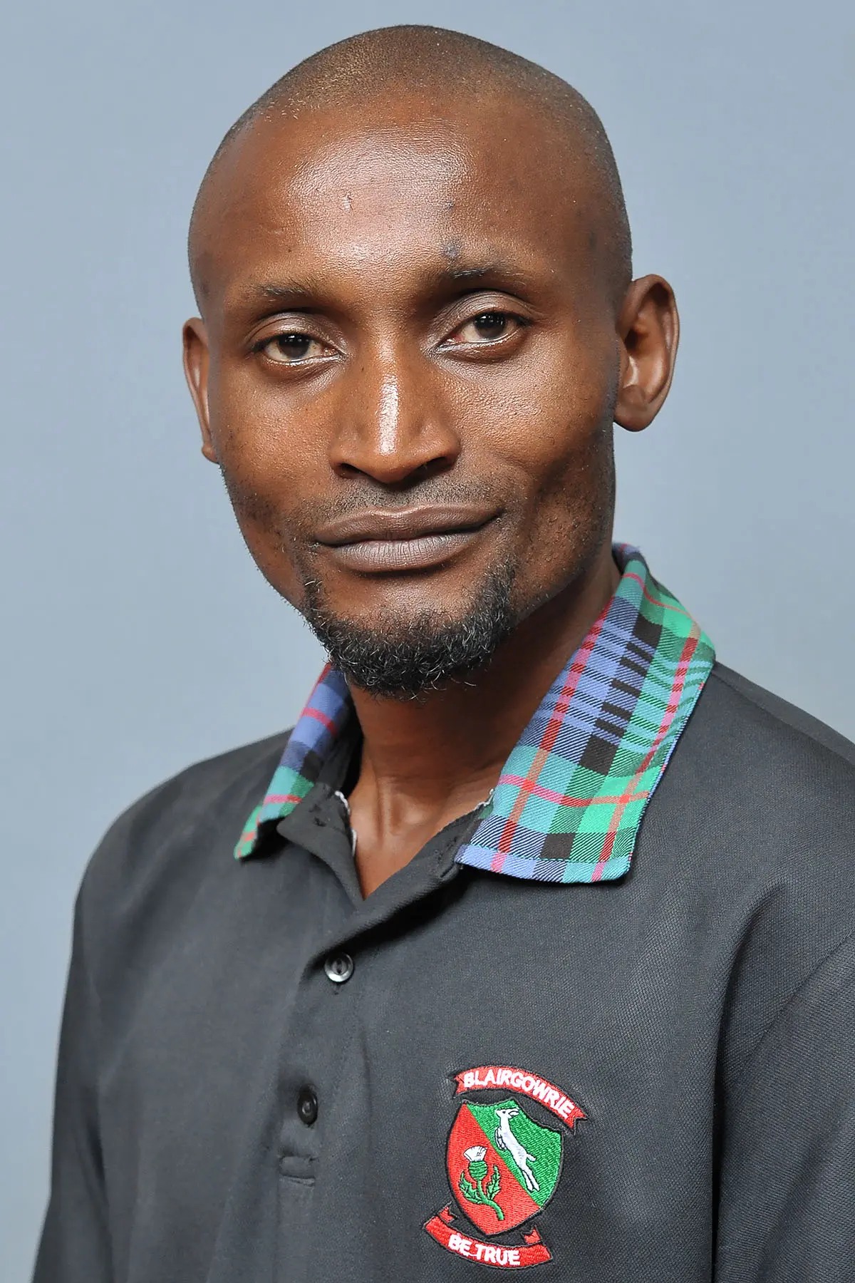 Mr A. Tshautshau